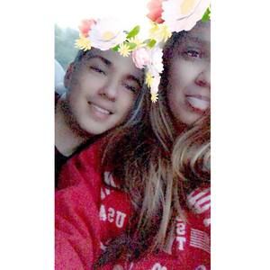 Meet your Posher, Vanessa